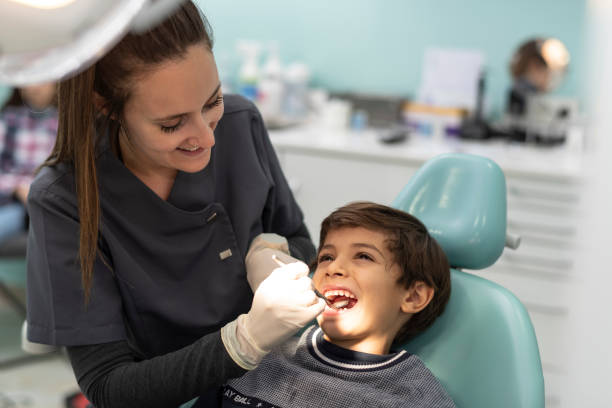 Best Pediatric Emergency Dentist in Fountainebleau, FL